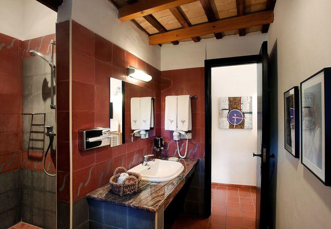 Mas Falgarona Hotel Boutique & Spa Avinyonet de Puigventós المظهر الخارجي الصورة