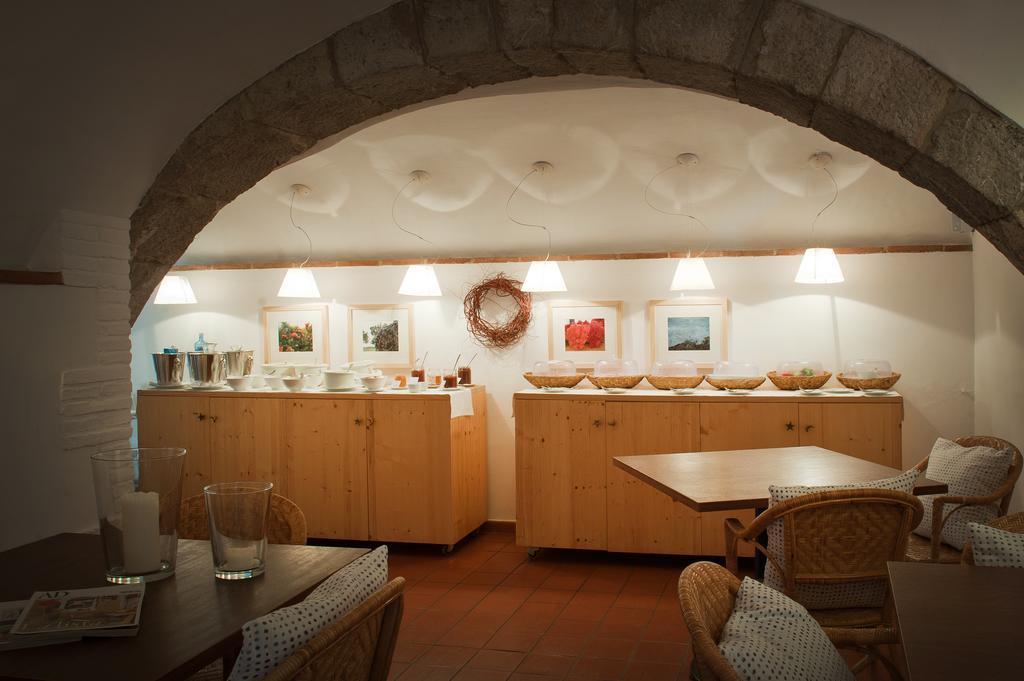 Mas Falgarona Hotel Boutique & Spa Avinyonet de Puigventós المظهر الخارجي الصورة